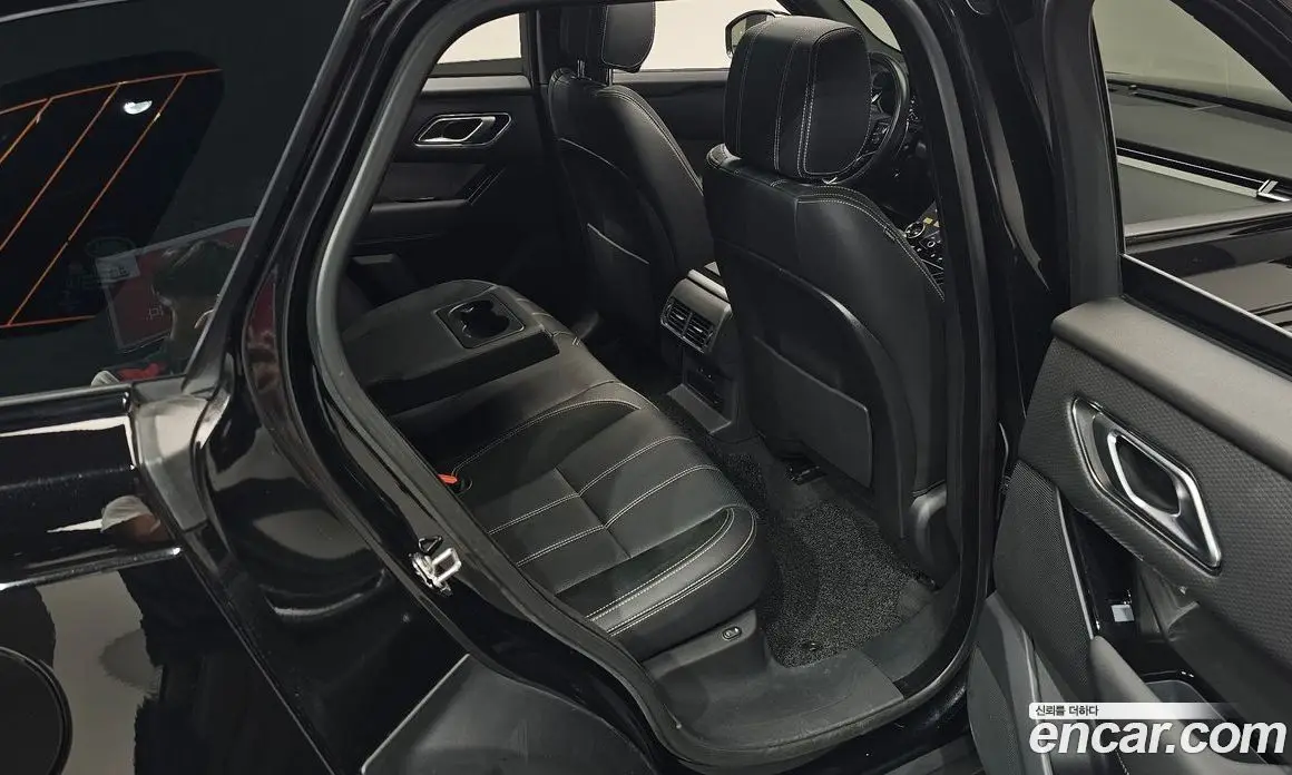 Land Rover Range Rover Velar 2022 2.0 автомат (гидро), фото 17