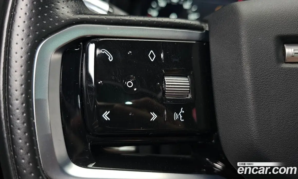 Land Rover Range Rover Velar 2022 2.0 автомат (гидро), фото 29