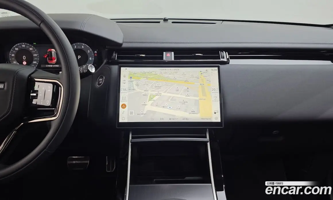 Land Rover Range Rover Velar 2025 2.0 автомат (гидро), фото 14