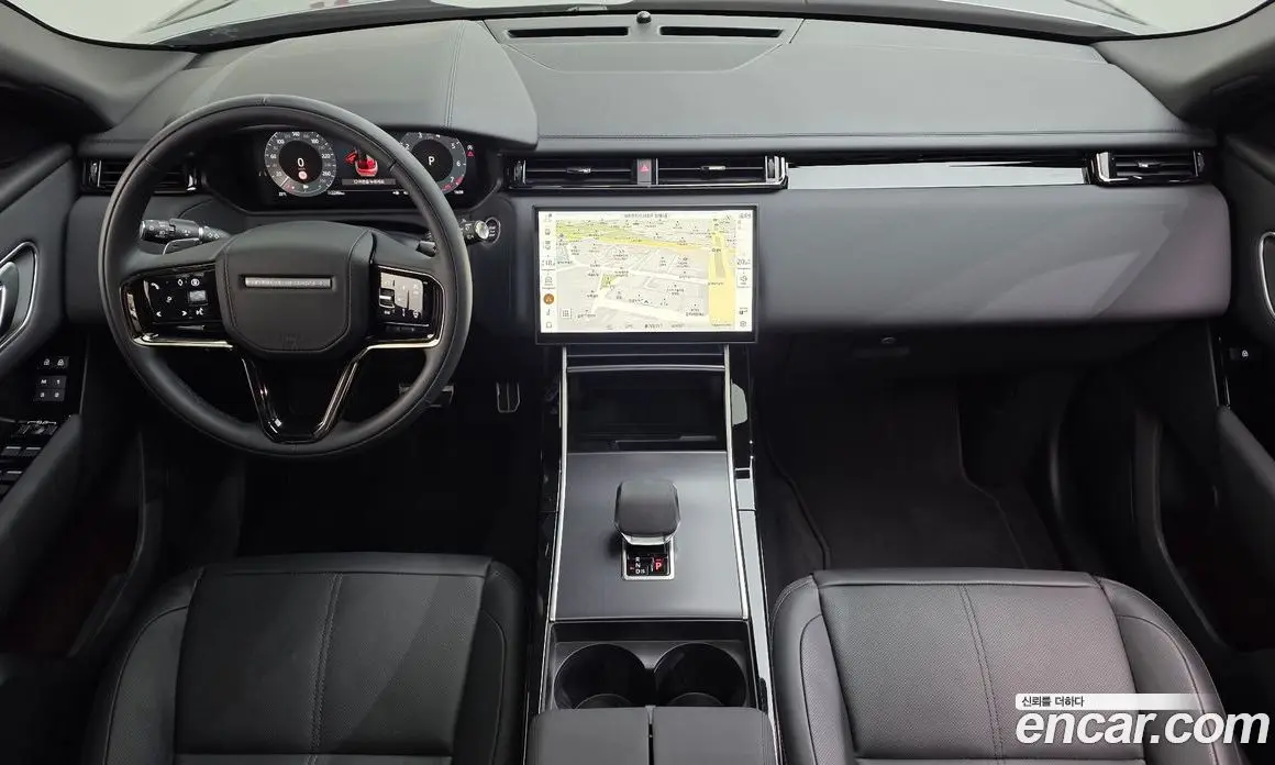 Land Rover Range Rover Velar 2025 2.0 автомат (гидро), фото 9