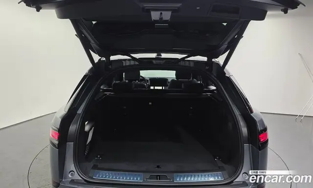 Land Rover Range Rover Velar 2025 2.0 автомат (гидро), миниатюра 10