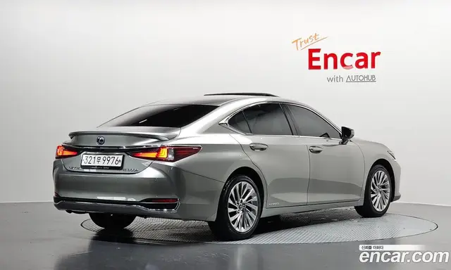 Lexus ES, 2021, 93 882 км