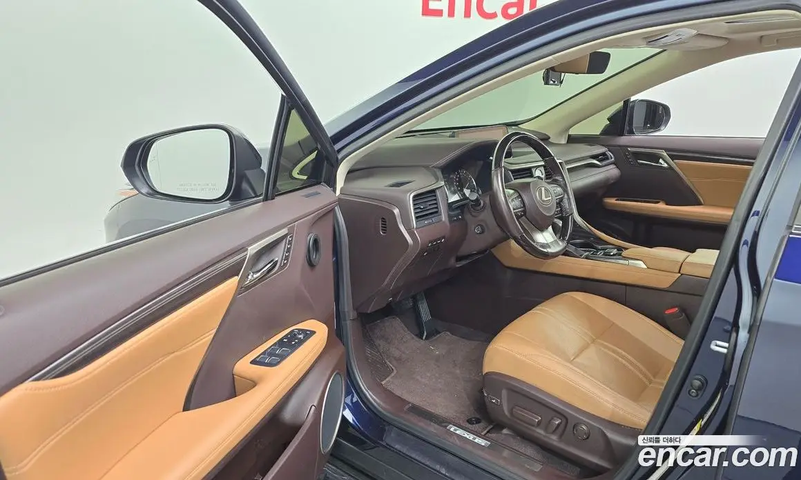 Lexus RX 2018 3.5 автомат (гидро), фото 12