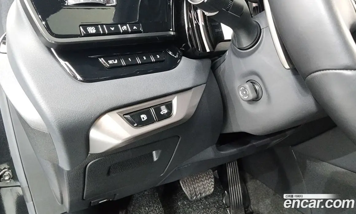 Lexus RX 2023 2.5 автомат (гидро), фото 30