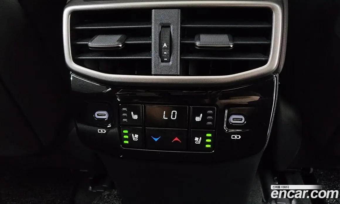 Lexus RX 2023 2.5 автомат (гидро), фото 38