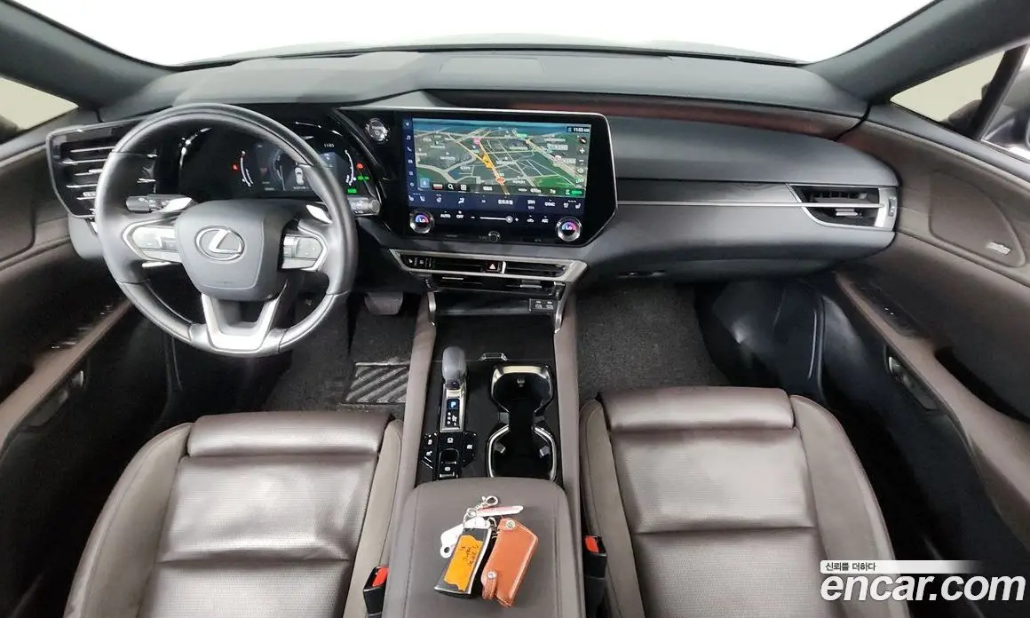 Lexus RX 2023 2.5 автомат (гидро), фото 10
