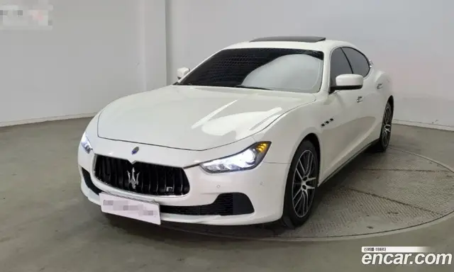Maserati Ghibli, 2014, 94 153 км