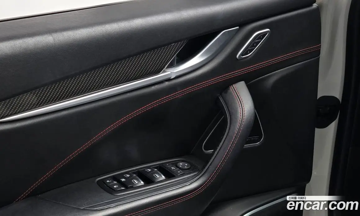 Maserati Levante 2017 3.0 автомат (гидро), фото 16