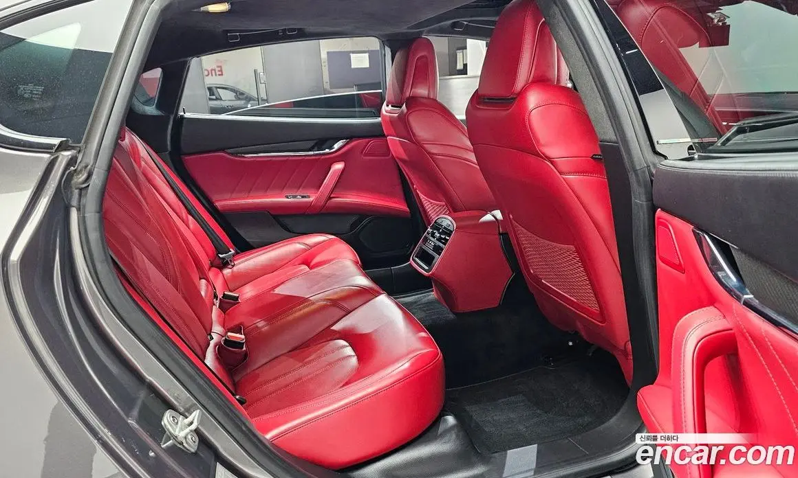 Maserati Quattroporte 2020 3.0 автомат (гидро), фото 16