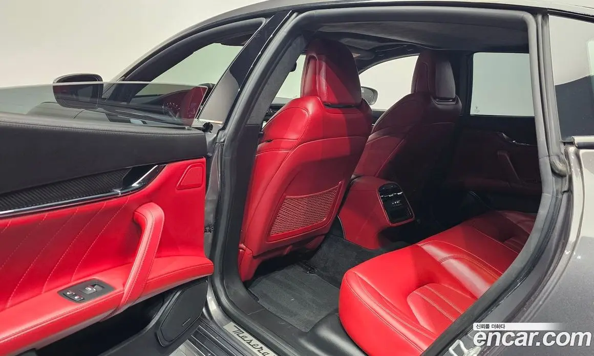 Maserati Quattroporte 2020 3.0 автомат (гидро), фото 26
