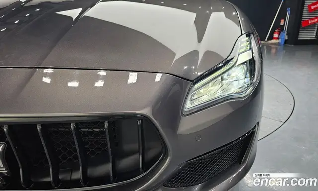 Maserati Quattroporte 2020 3.0 автомат (гидро), миниатюра 7