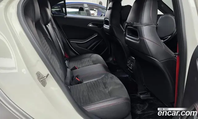 Mercedes-Benz A-Class 2018 2.0 автомат (гидро), миниатюра 11