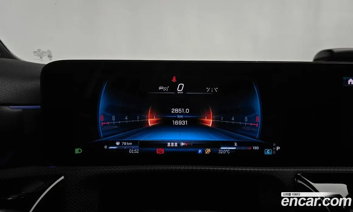 Mercedes-Benz A-Class 2025 2.0 автомат (гидро), фото 11