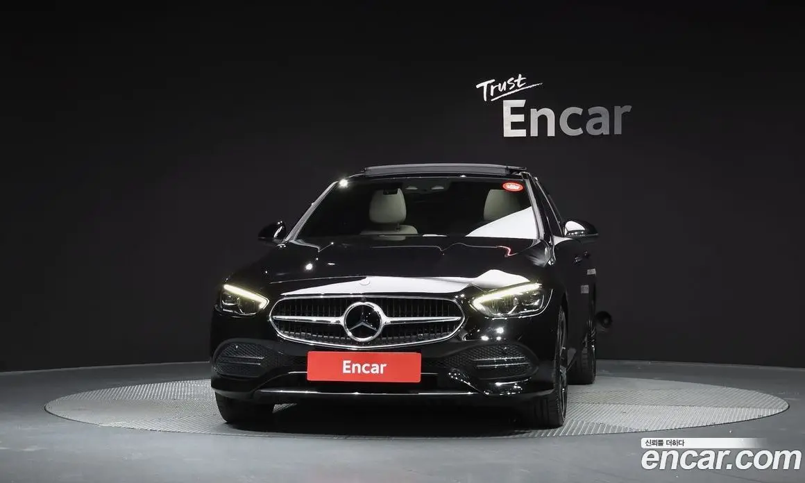 Mercedes-Benz C-Class 2023 2.0 автомат (гидро), фото 3