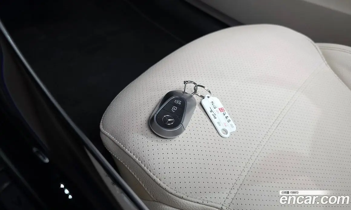 Mercedes-Benz C-Class 2023 2.0 автомат (гидро), фото 30