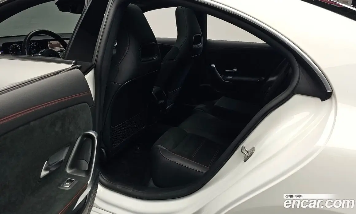 Mercedes-Benz CLA-Class 2023 2.0 автомат (гидро), фото 16