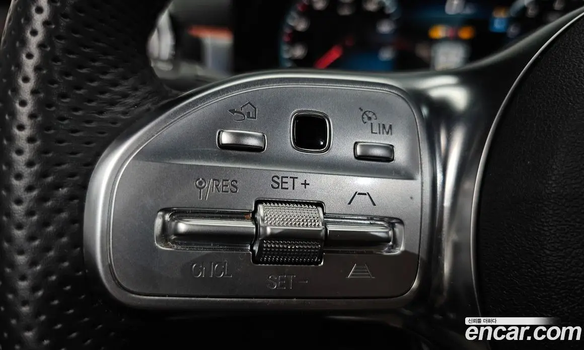 Mercedes-Benz CLA-Class 2023 2.0 автомат (гидро), фото 27