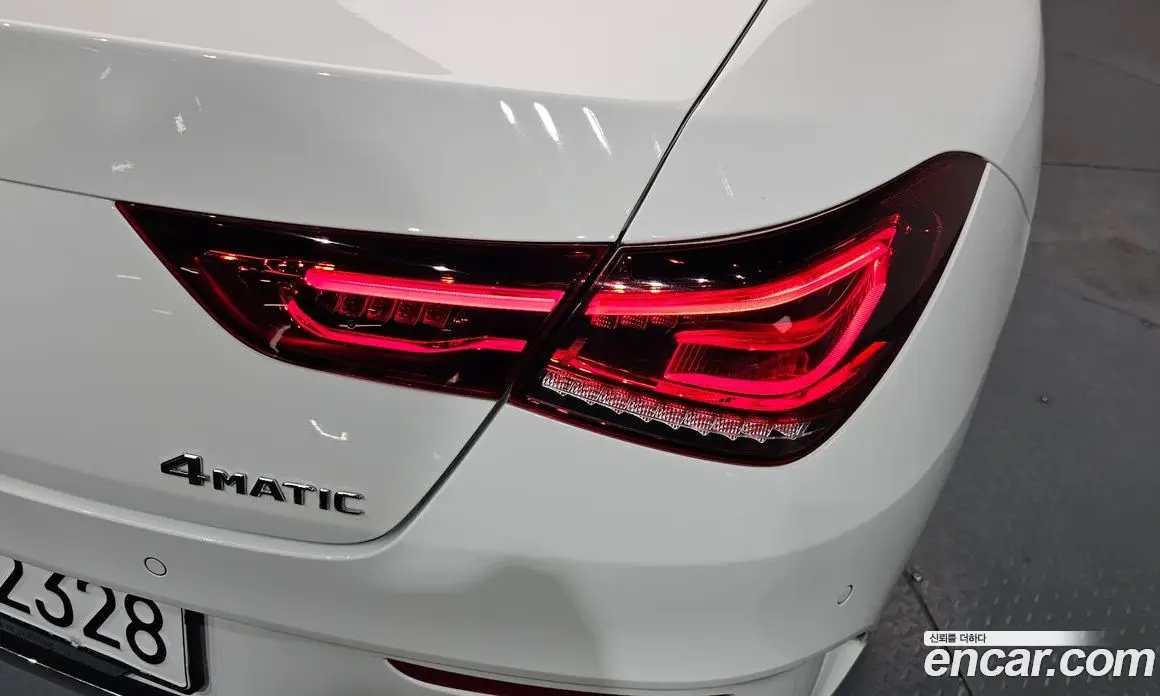 Mercedes-Benz CLA-Class 2023 2.0 автомат (гидро), фото 9