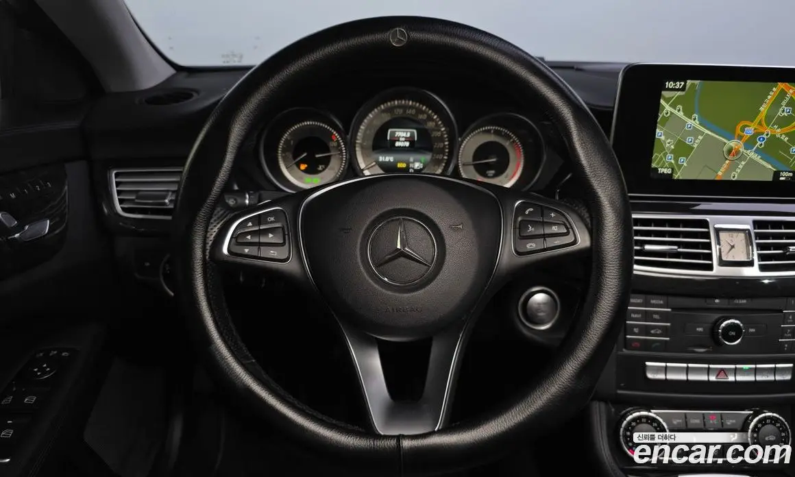 Mercedes-Benz CLS-Class 2016 2.1 автомат (гидро), фото 13
