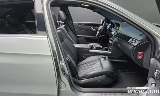 Mercedes-Benz E-Class 2015 3.5 автомат (гидро), миниатюра 11
