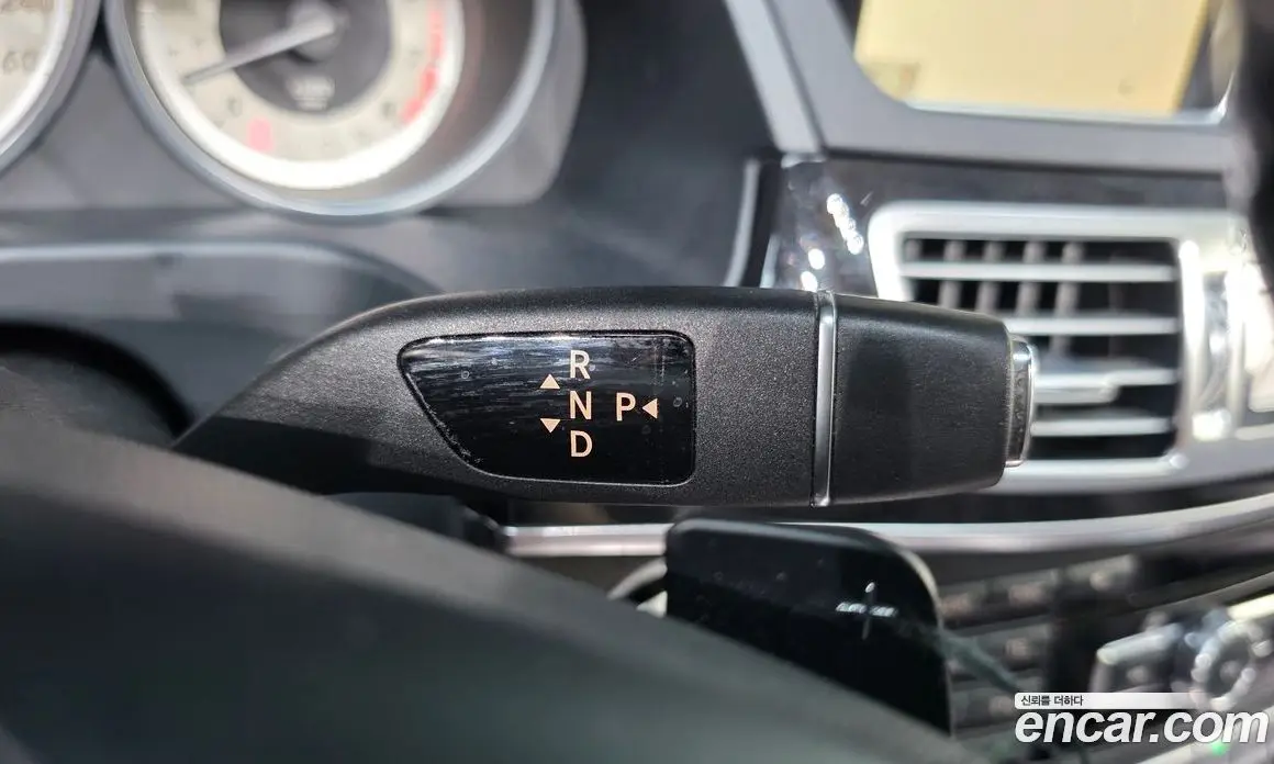 Mercedes-Benz E-Class 2015 3.5 автомат (гидро), фото 9