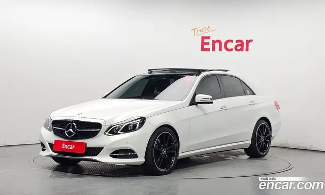 Mercedes-Benz E-Class 2015 2.1 автомат (гидро), миниатюра 1