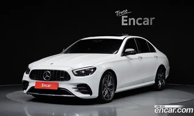 Mercedes-Benz E-Class 2020 1.9 автомат (гидро), миниатюра 1