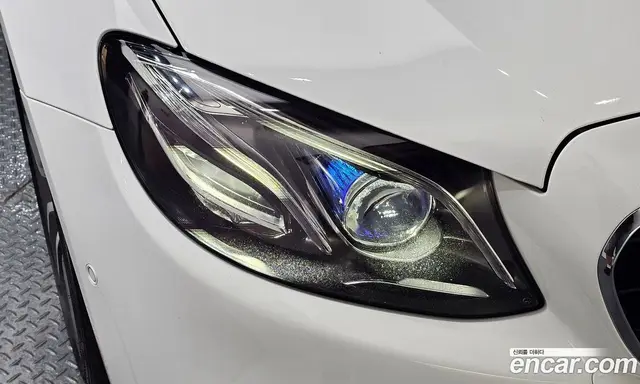 Mercedes-Benz E-Class 2020 3.0 автомат (гидро), миниатюра 8