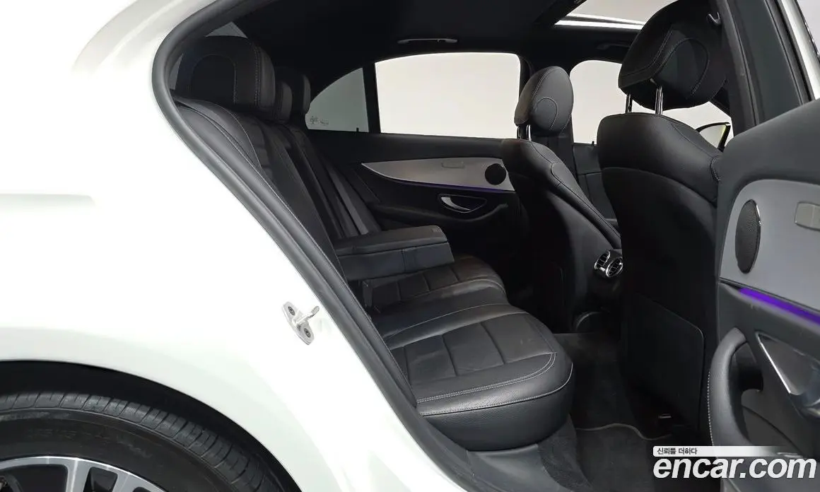 Mercedes-Benz E-Class 2020 2.0 автомат (гидро), фото 16