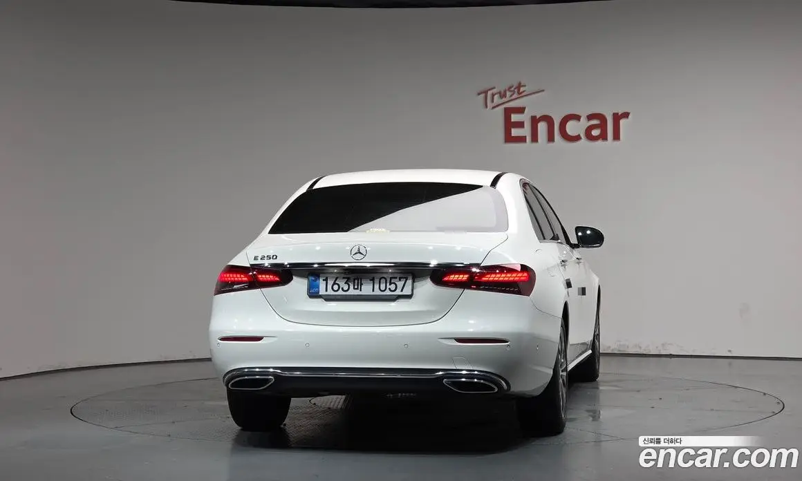 Mercedes-Benz E-Class 2020 2.0 автомат (гидро), фото 3
