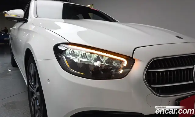 Mercedes-Benz E-Class 2020 2.0 автомат (гидро), миниатюра 7