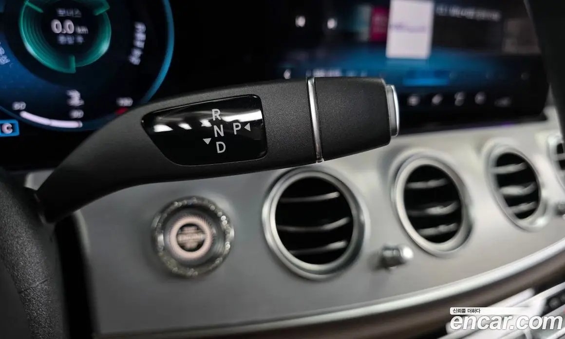 Mercedes-Benz E-Class 2021 2.0 автомат (гидро), фото 12