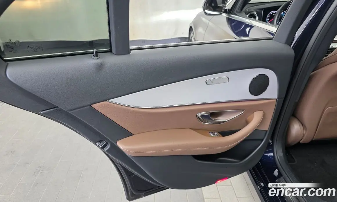 Mercedes-Benz E-Class 2021 2.0 автомат (гидро), фото 15