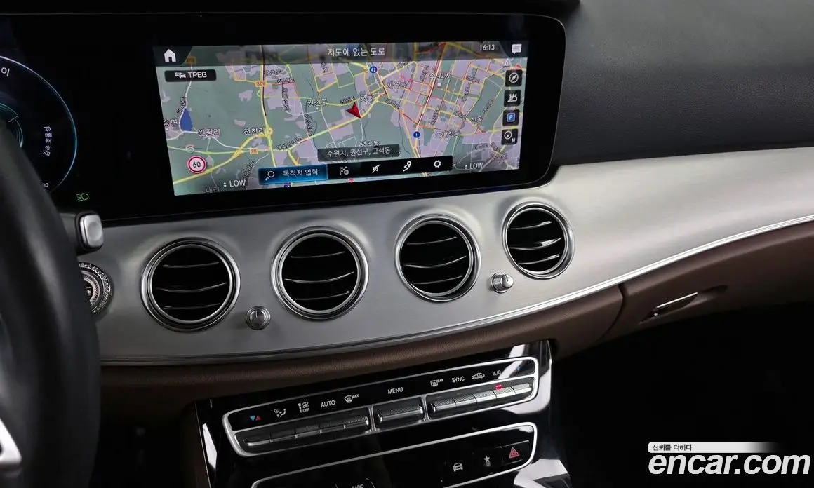 Mercedes-Benz E-Class 2021 2.0 автомат (гидро), фото 19