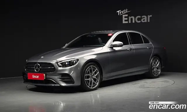 Mercedes-Benz E-Class 2022 1.9 автомат (гидро), миниатюра 1