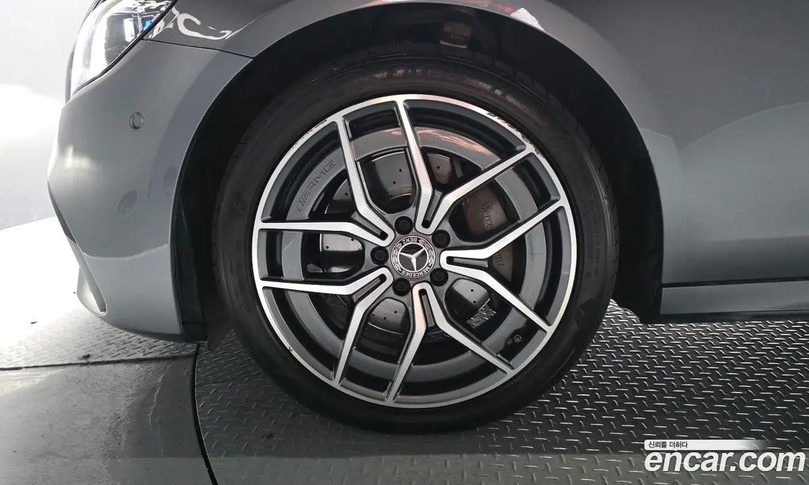 Mercedes-Benz E-Class 2022 1.9 автомат (гидро), фото 5