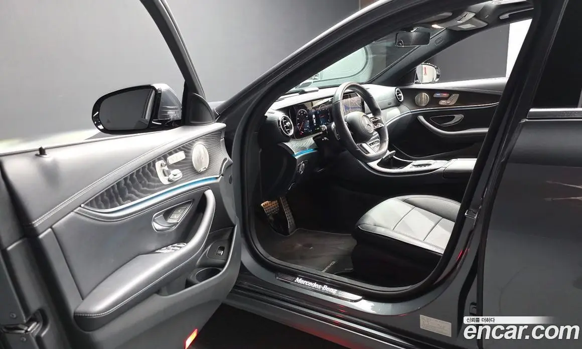 Mercedes-Benz E-Class 2022 1.9 автомат (гидро), фото 10