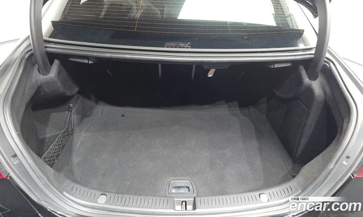 Mercedes-Benz E-Class 2023 2.0 автомат (гидро), фото 25