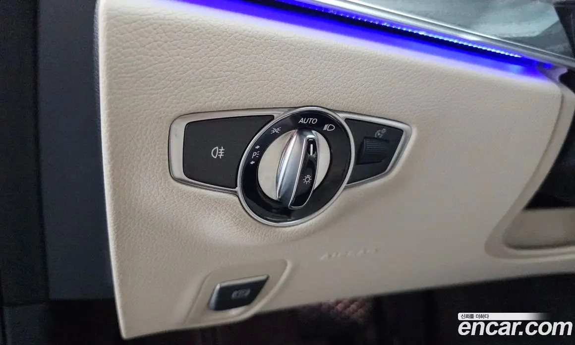 Mercedes-Benz E-Class 2023 2.0 автомат (гидро), фото 30