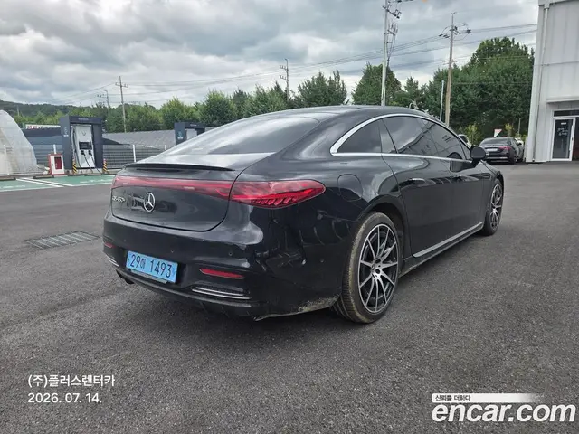 Mercedes-Benz EQS 2022 1.0 автомат (гидро), миниатюра 2