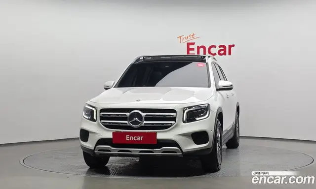 Mercedes-Benz GLB-Class 2021 1.9 автомат (гидро), миниатюра 3
