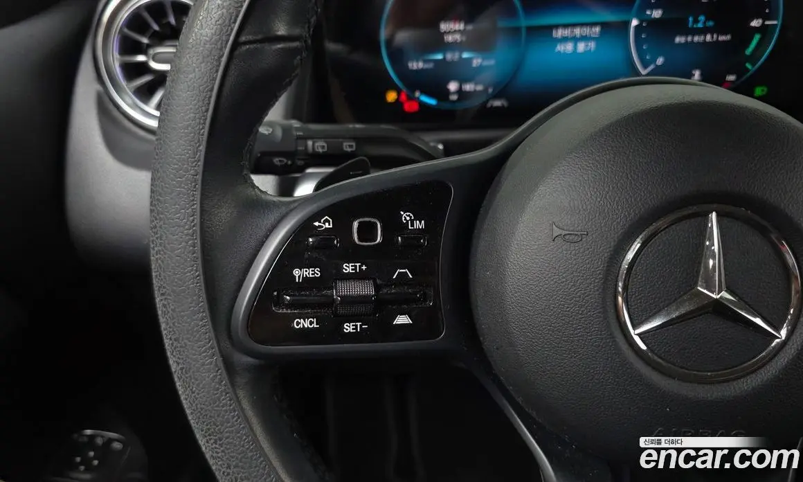 Mercedes-Benz GLB-Class 2021 1.9 автомат (гидро), фото 23