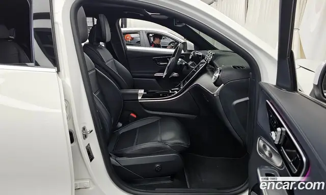 Mercedes-Benz GLC-Class 2025 2.0 автомат (гидро), миниатюра 11