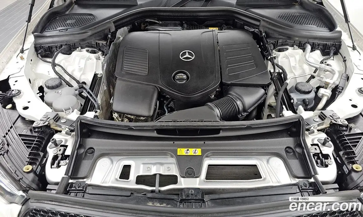 Mercedes-Benz GLC-Class 2025 2.0 автомат (гидро), фото 6