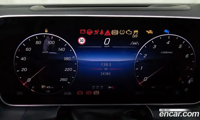 Mercedes-Benz GLC-Class 2025 2.0 автомат (гидро), миниатюра 8