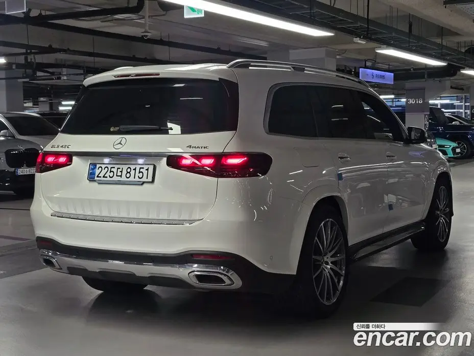 Mercedes-Benz GLS-Class 2025 3.0 автомат (гидро), фото 5