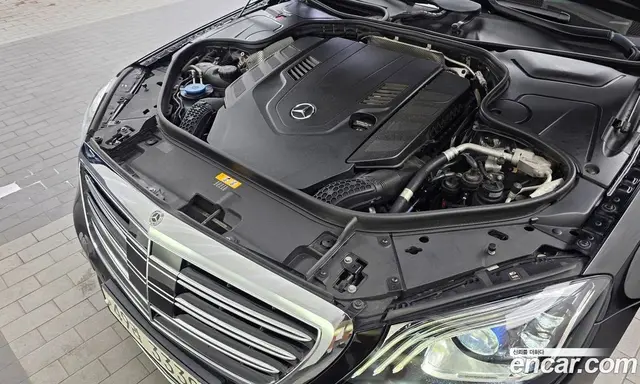 Mercedes-Benz S-Class 2019 4.0 автомат (гидро), миниатюра 6