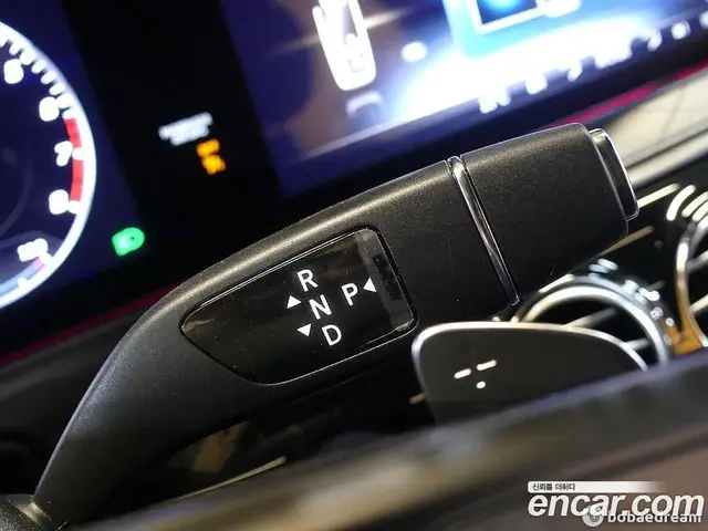 Mercedes-Benz S-Class 2020 6.0 автомат (гидро), миниатюра 9 Mercedes-Benz S-Class 2020 6.0 автомат (гидро), миниатюра 9