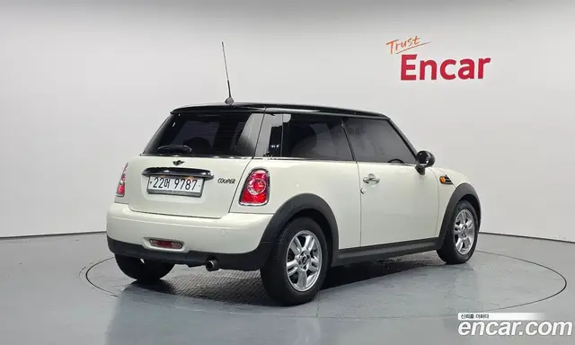 Mini Cooper 2013 1.6 автомат (гидро), миниатюра 2