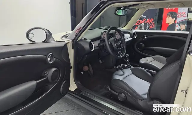Mini Cooper 2013 1.6 автомат (гидро), миниатюра 10